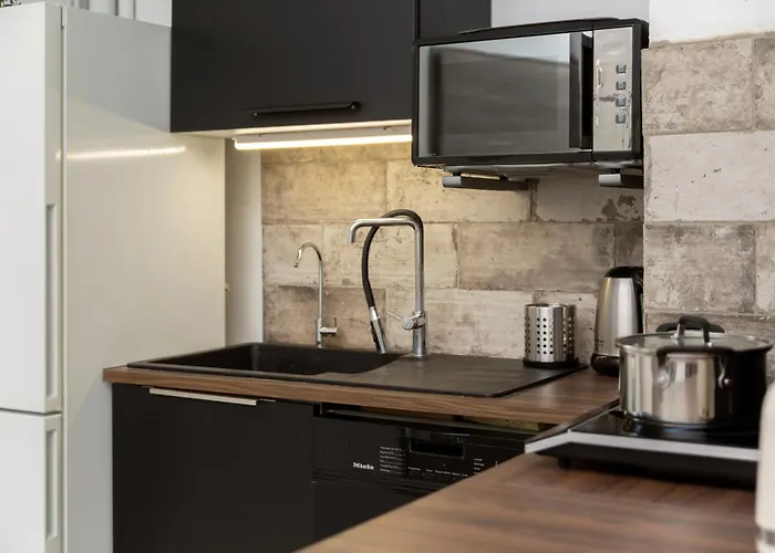 Greenpeace - Host Provence *