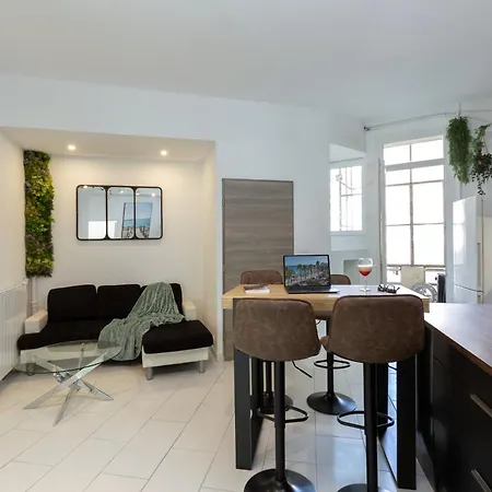 Greenpeace - Host Provence Appartement *
